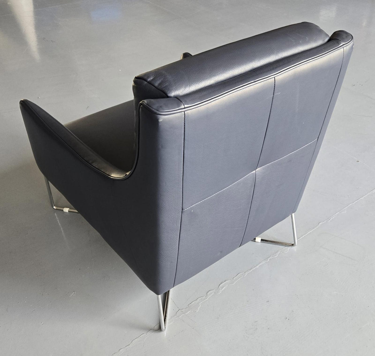 Natuzzi Editions Regina Armchair (CT15), Dark Blue Leather, Chrome base