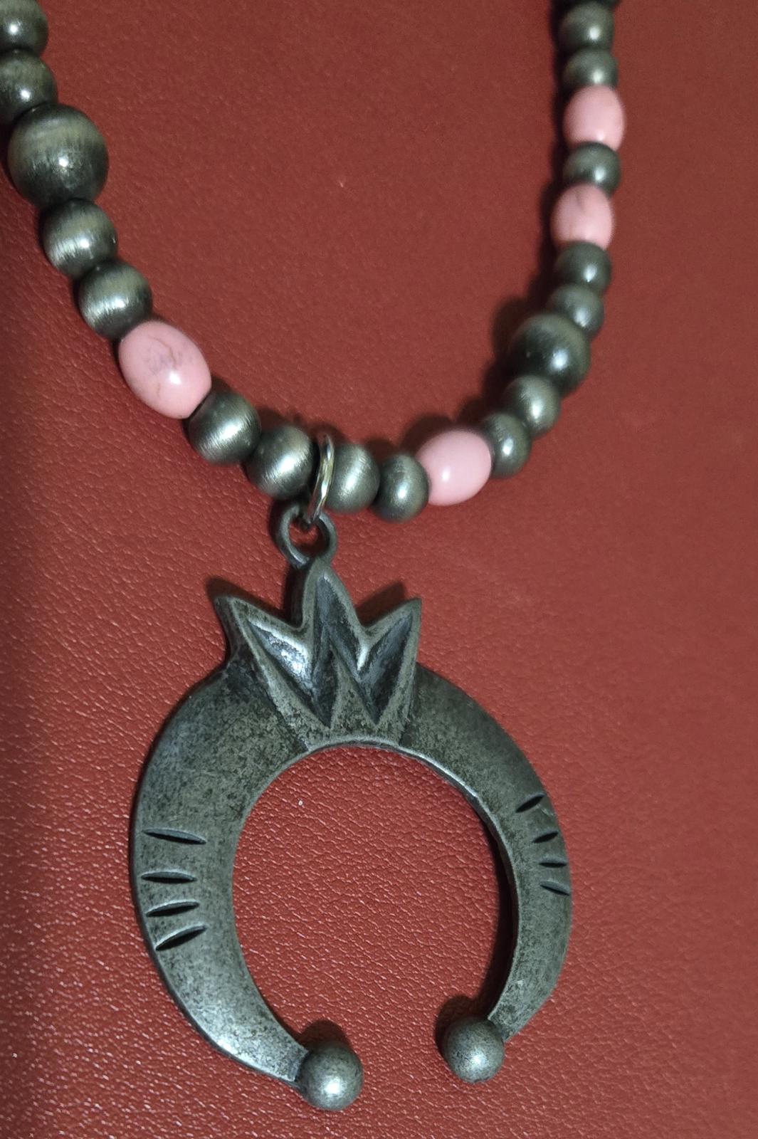 Necklace Bohemian Y shaped Pink, Brand New