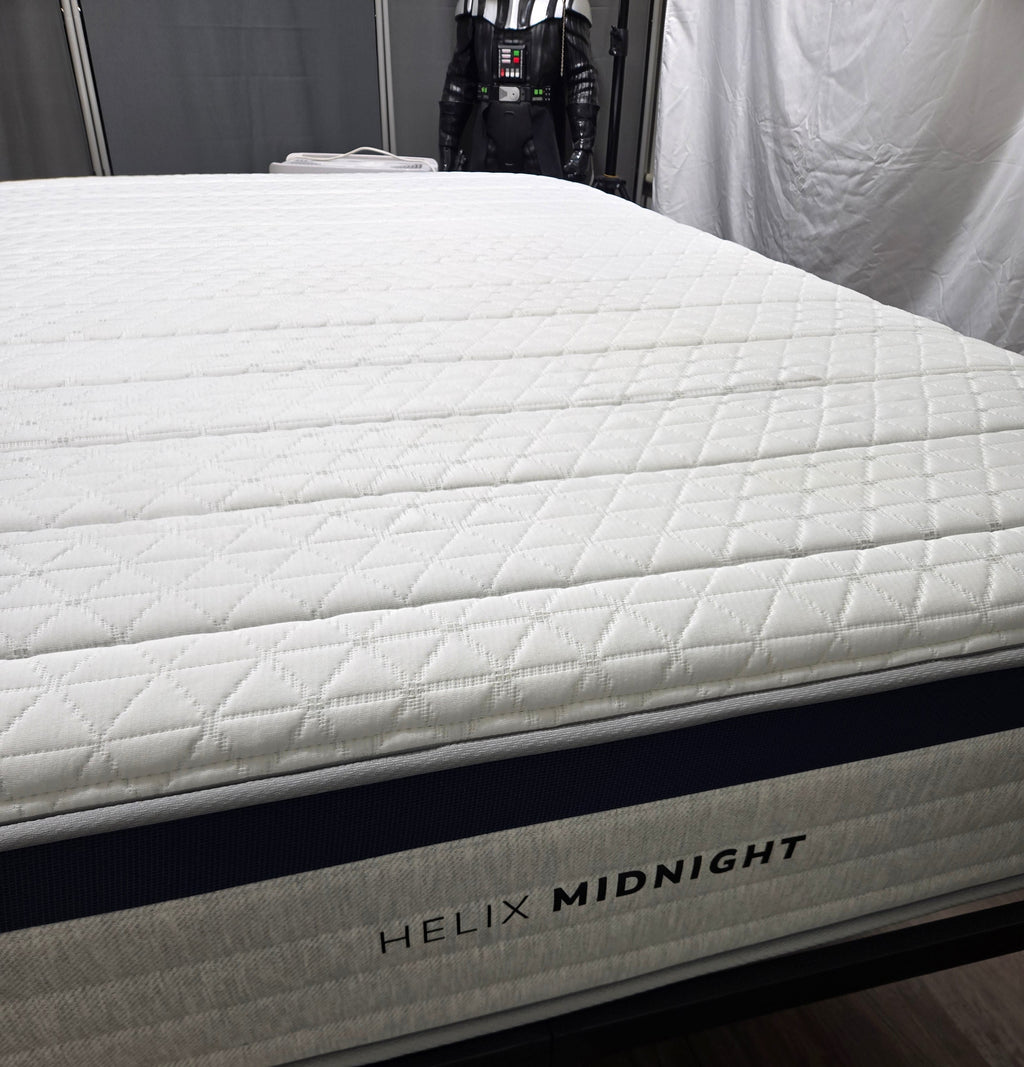 Helix Midnight Full mattress, Great Condition