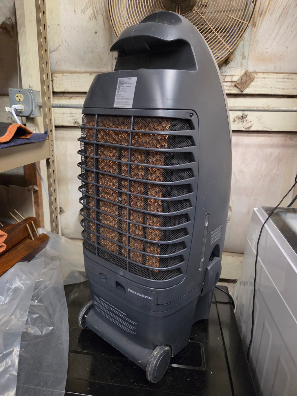 Evaporative Air Cooler,  Honeywell CS10XE