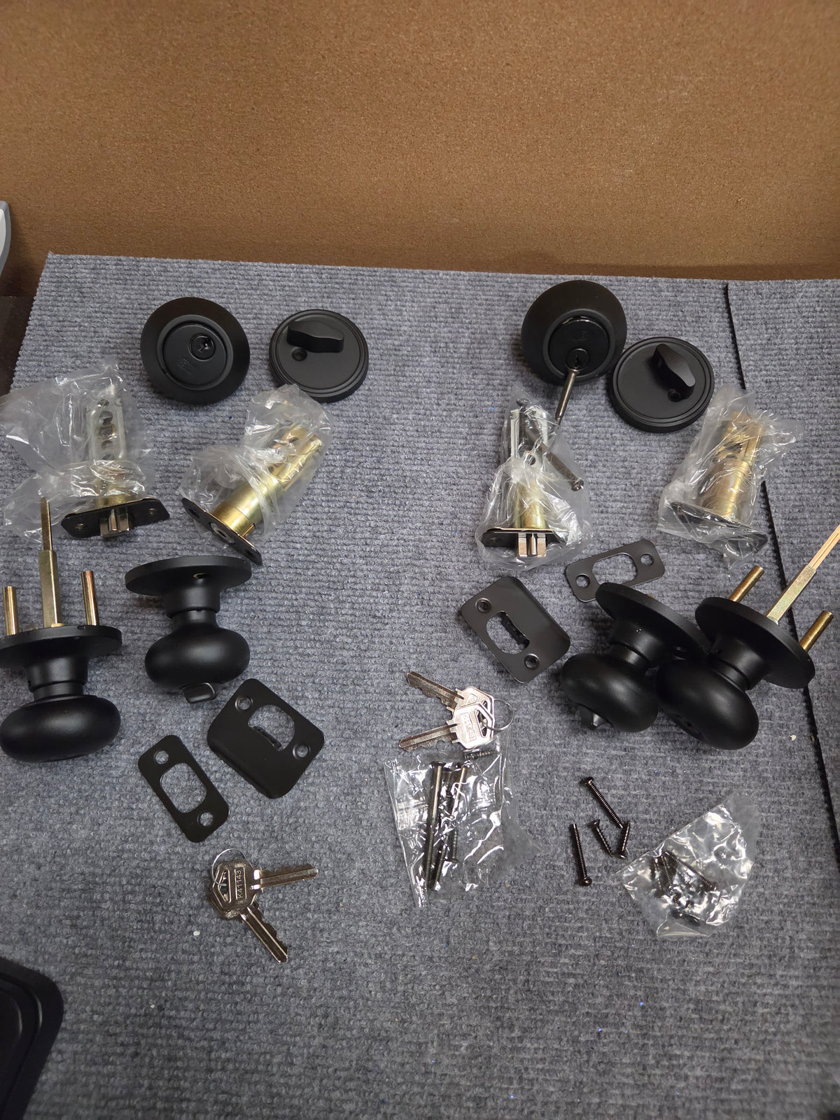 Reliabilt Baron Matte Black Keyed Entry Knob & Deadbolt 2-Set Pack NEW OPEN