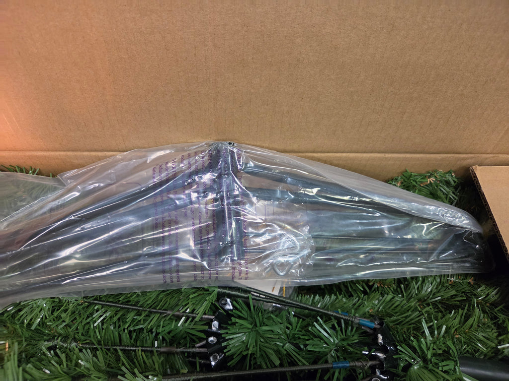 Joiedomi 6ft Pre-Lit Christmas Tree & Complete Decor Kit 30217 – Tested NEW