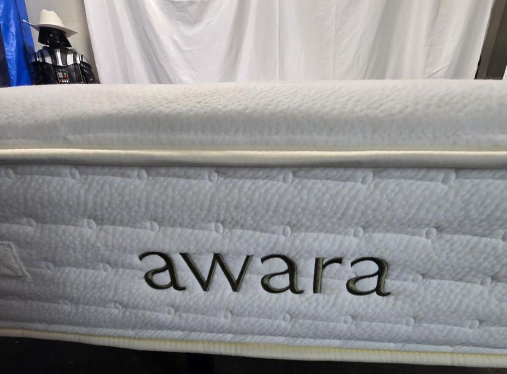 Awara Luxury Hybrid Queen mattress, Like New Condition - PDX Furnish