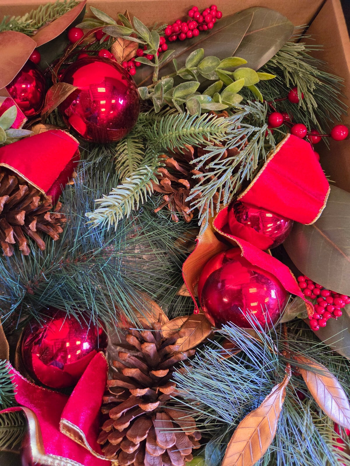 26" Deluxe Christmas Front Door Wreath – Pine, Magnolia & Ornaments (NEW)