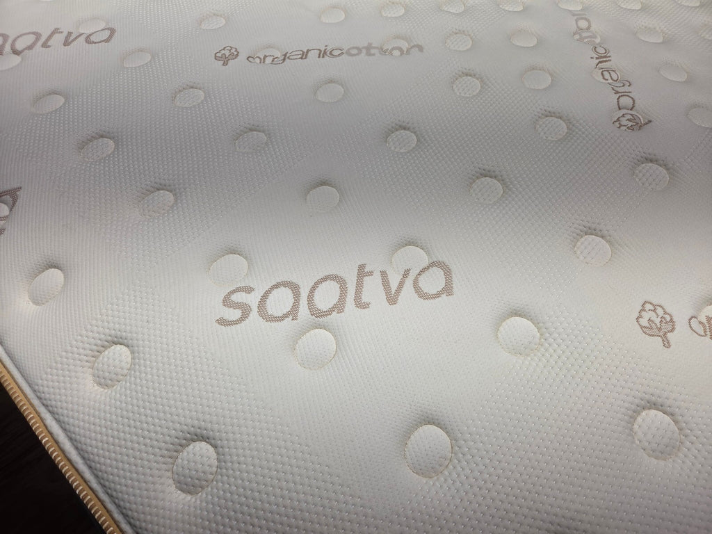 Saatva classic firm 14.5" king mattress, Like New Condition