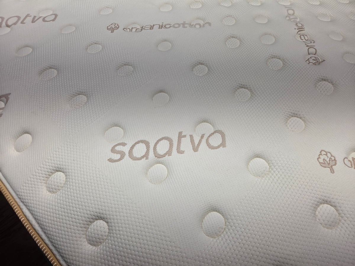 Saatva classic firm 14.5" king mattress, Like New Condition