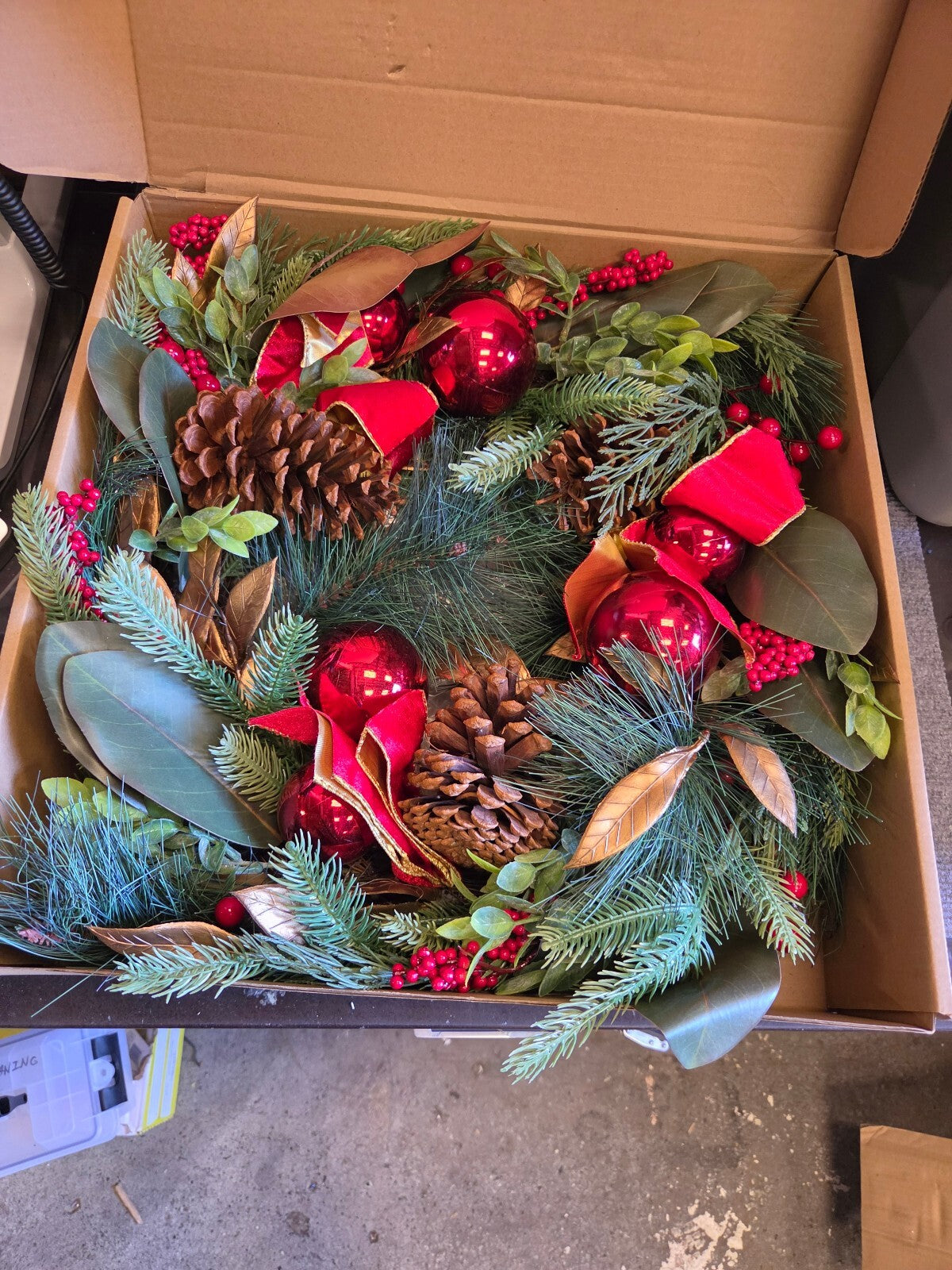 26" Deluxe Christmas Front Door Wreath – Pine, Magnolia & Ornaments (NEW)
