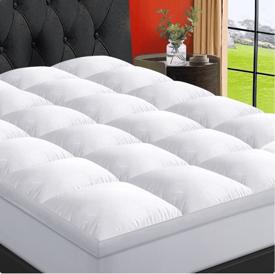 Twin XL Mattress Topper, 8-21" deep pockets, Down, White, BRAND NEW