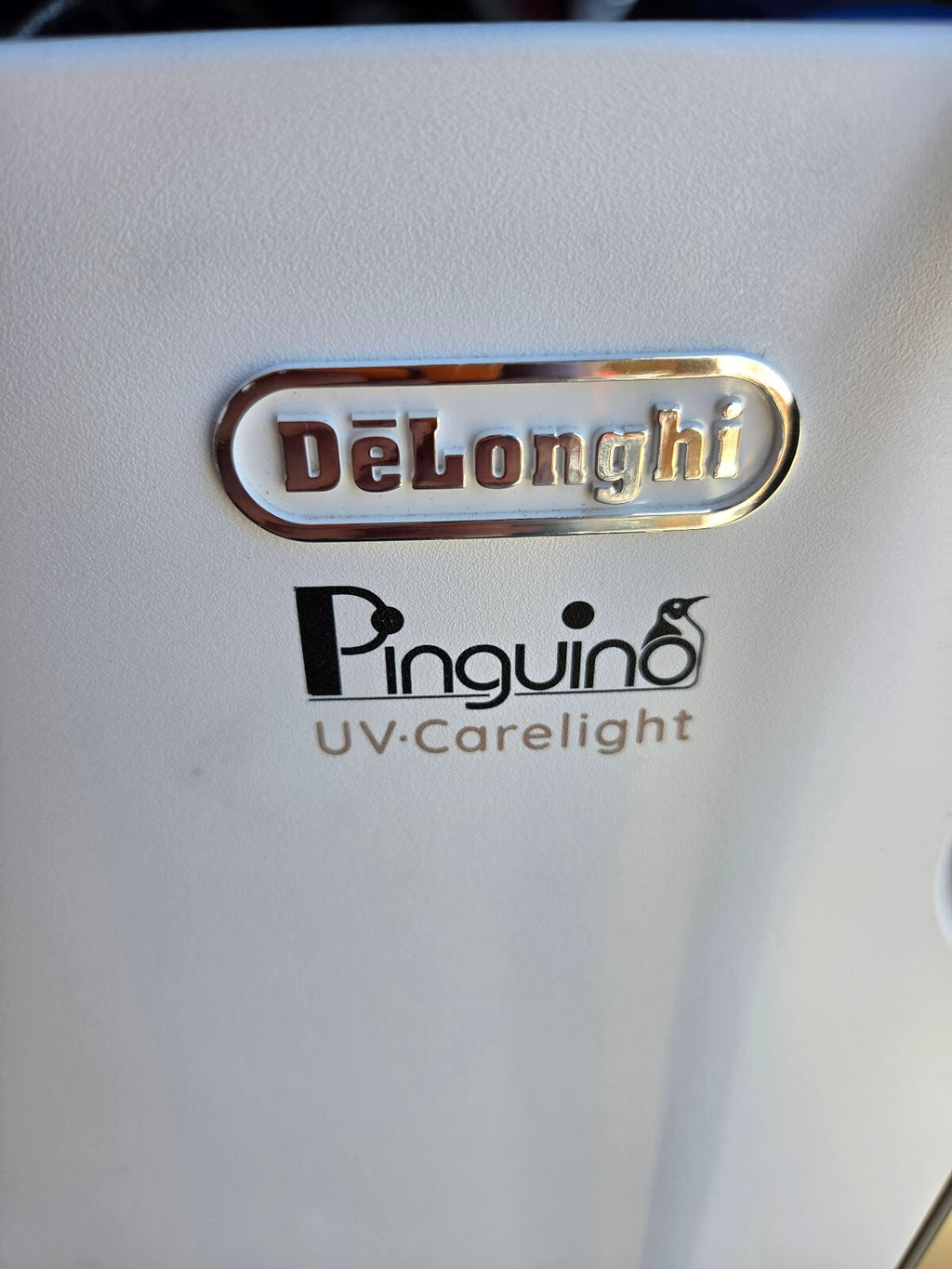 De'Longhi Pinguino UV-Carelight 3-in-1 Portable Air Conditioner