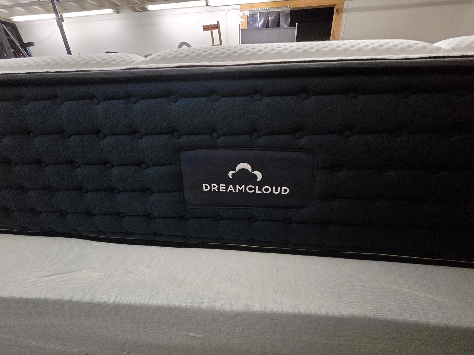 Dreamcloud Premier Memory Foam mattress, King, Like New Condition - PDX Furnish