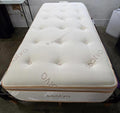 Saatva HD TwinXL mattress, Like New Condition