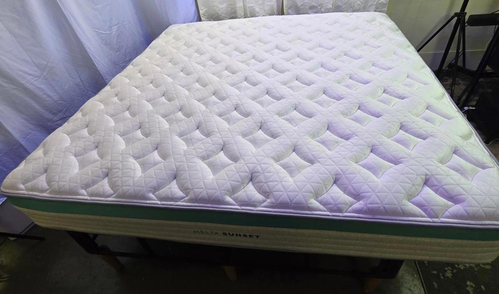 Helix Sunset King Mattress, Plush, Like New Condition - PDX Furnish