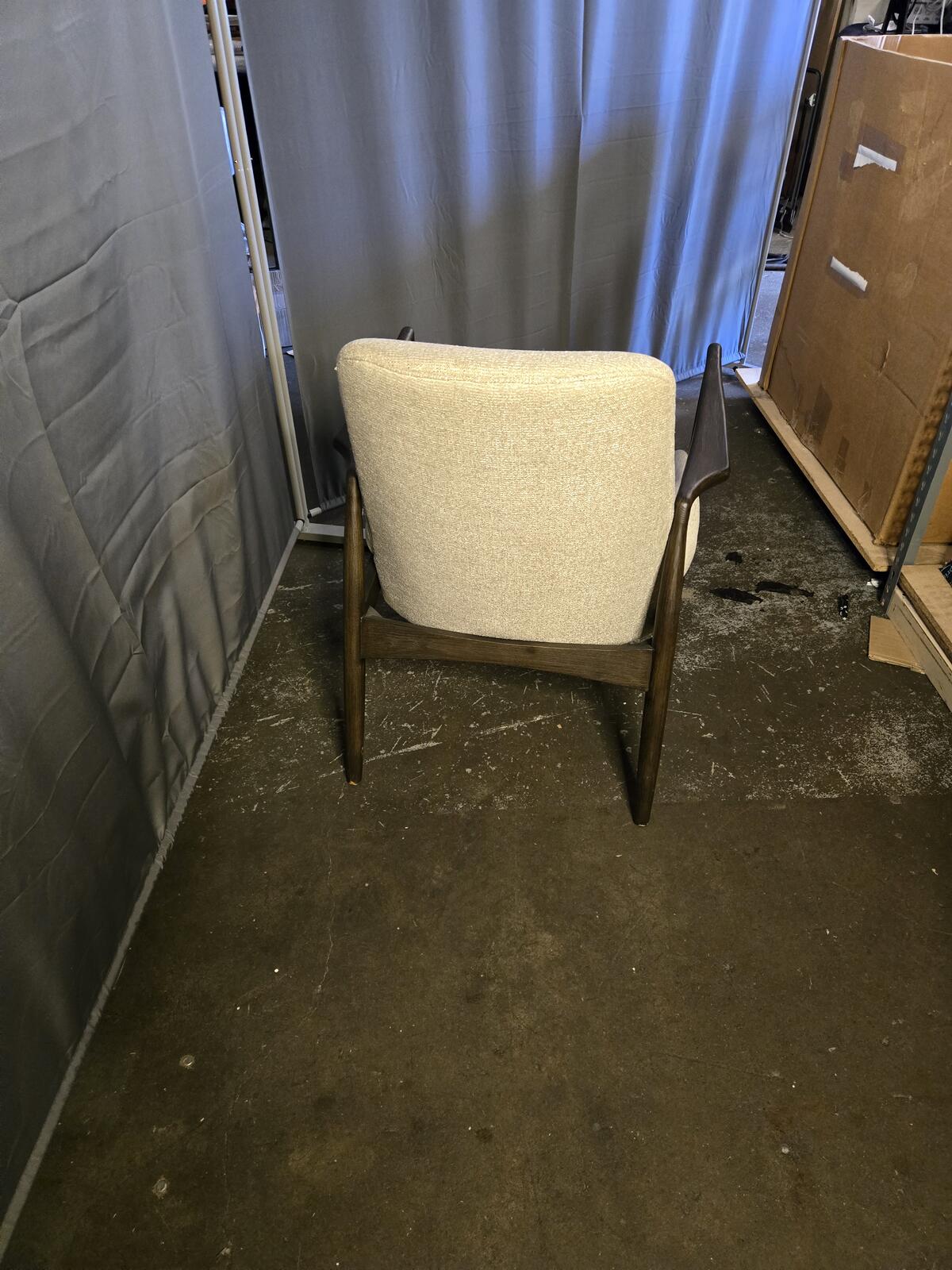 MCM Style Accent Chair, Wood Frame, comfortable cushion - PDX Furnish