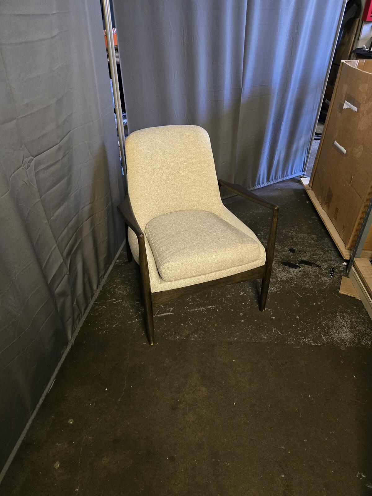 MCM Style Accent Chair, Wood Frame, comfortable cushion - PDX Furnish