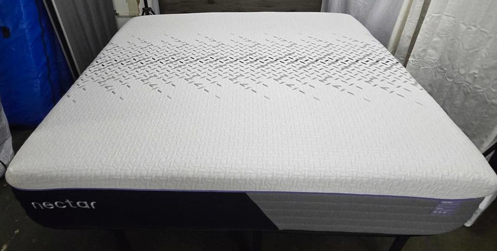 Nectar Luxe Hybrid Cal King mattress, Like New Condition - PDX Furnish