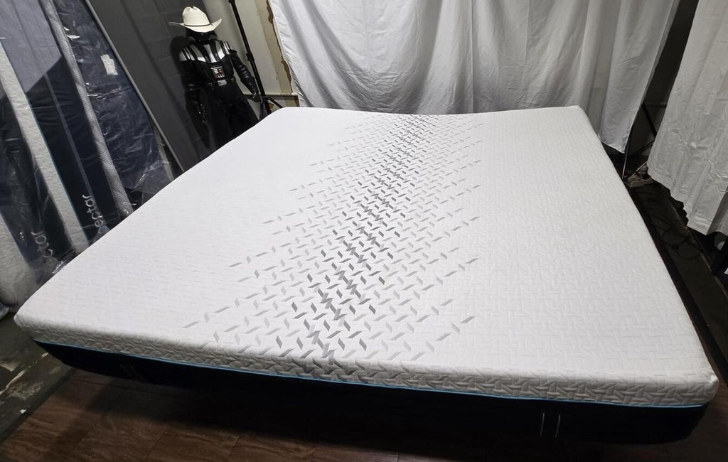 Nectar Premier Hybrid Cal King mattress, Like New Condition - PDX Furnish