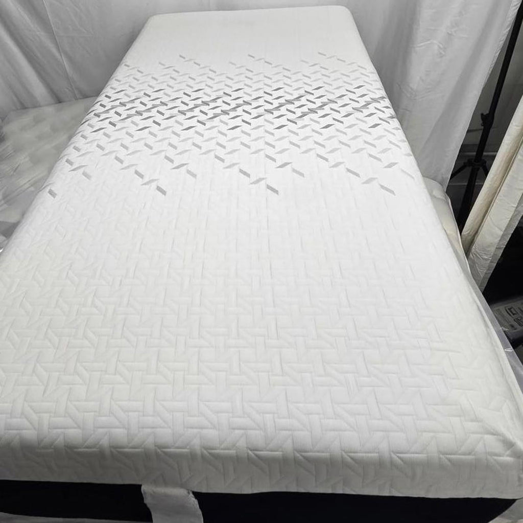 Nectar premier memory foam mattress, Twin XL, Like New Condition - PDX Furnish