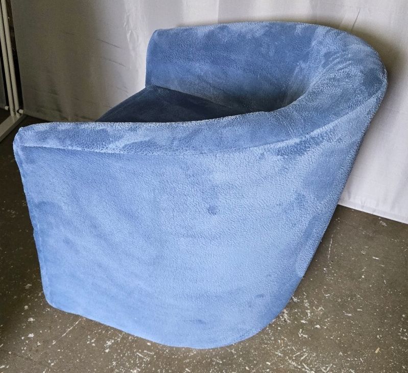 Odessa Barrel Style Armchair w/ reversible cushion, Like New - PDX Furnish