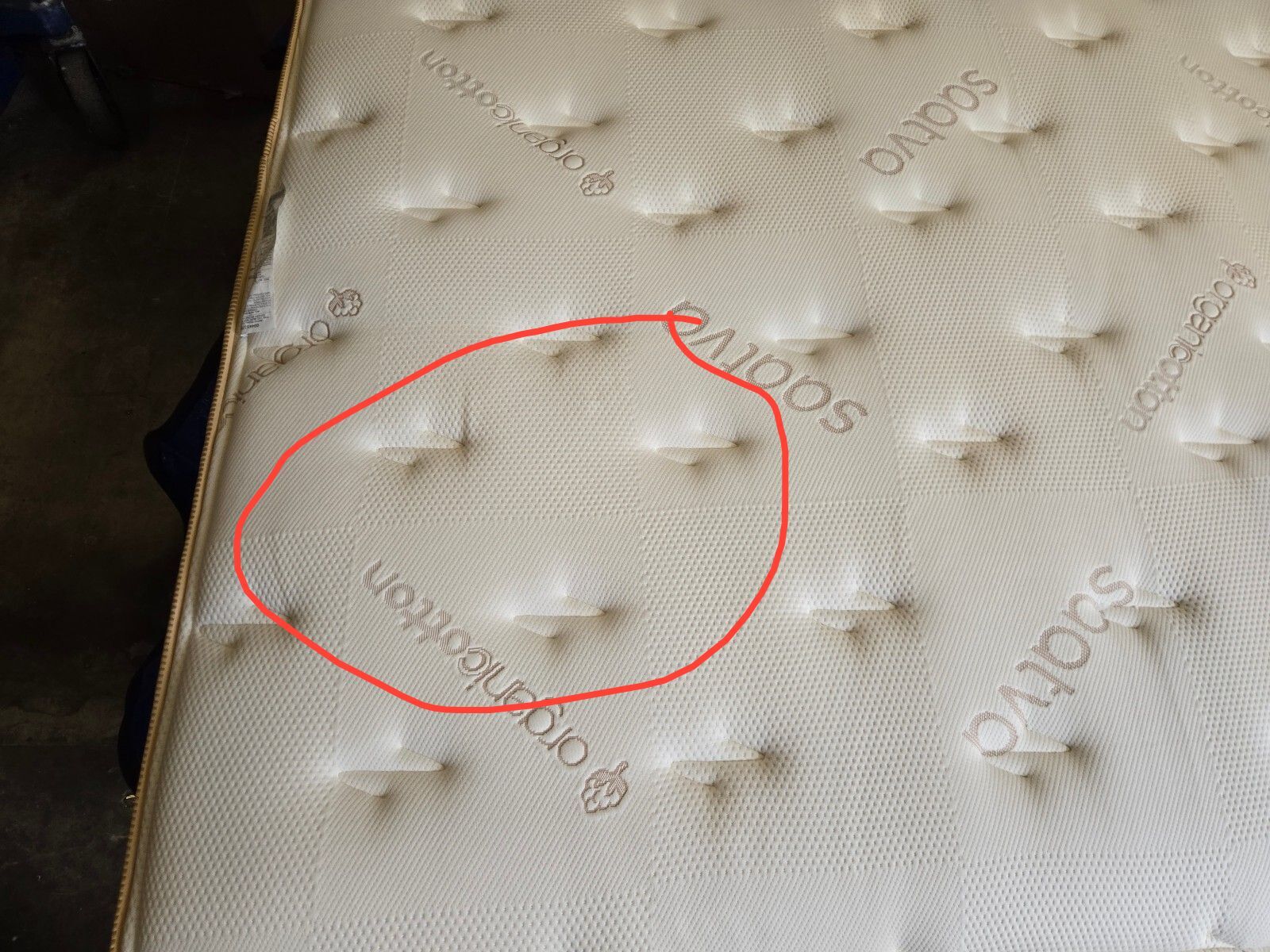 Saatva Classic Plush 11.5" Queen mattress, Good Condition