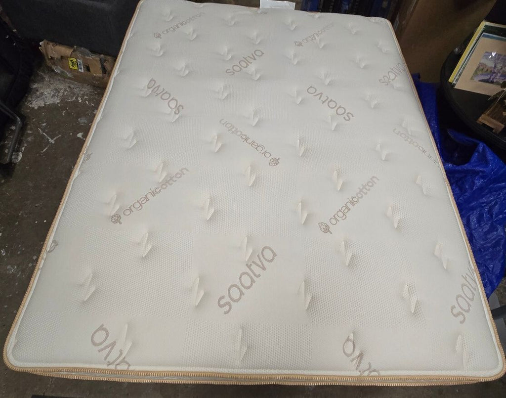 Saatva Classic Plush 11.5" Queen mattress, Good Condition