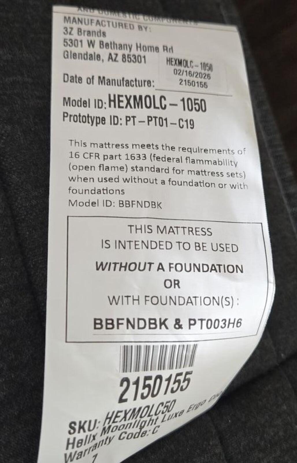 Helix Luxe Midnight Queen mattress, Like New Condition