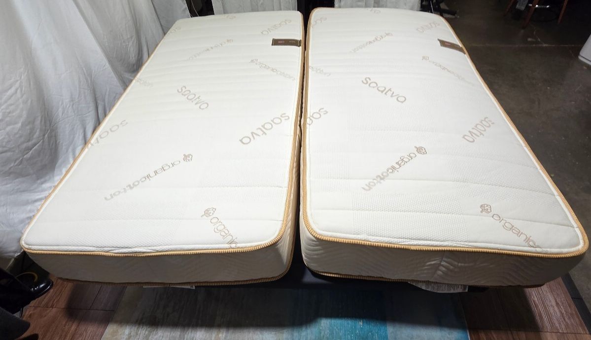 Saatva Zenhaven Split King or 2 x Twin XL mattress, Like New Condition
