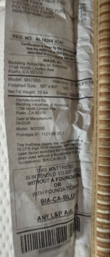 Saatva Classic Plush 11.5" Queen mattress, Good Condition