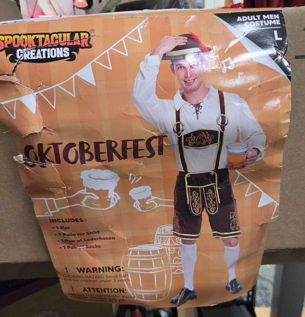 Halloween costumes, variety