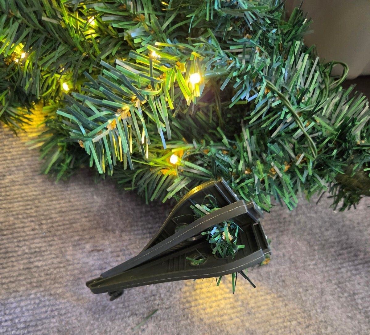 3ft Pre-Lit Tabletop LED Christmas Tree (Open Box, TESTED)