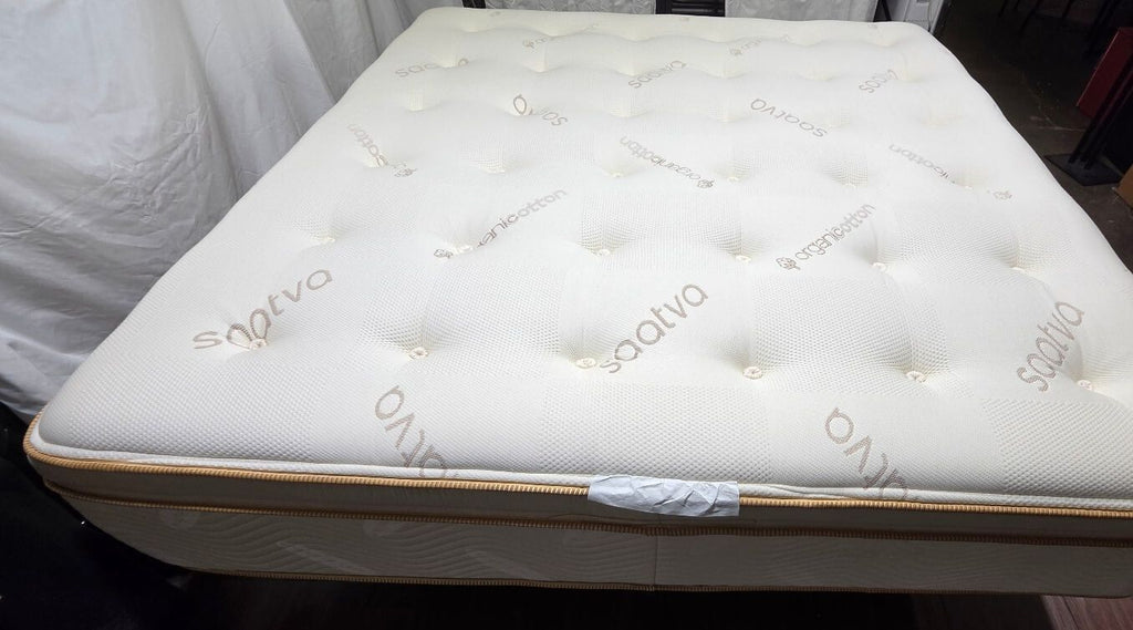 Saatva HD King mattress, Like New Condition