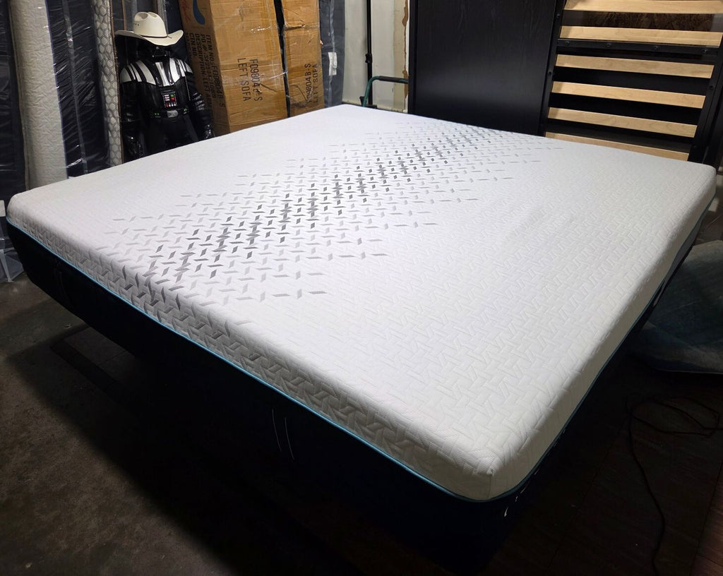 Nectar Premier Hybrid 13" King Mattress – Like New Open Box (Dual Cooling)