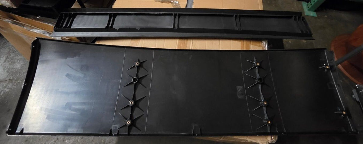 Volvo VNL Semi Truck Lower Sleeper Cab Fairing Panel Set (Driver / Left Side) – Brand New
