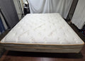 Saatva Classic Plush 14.5" King mattress, Like New Condition