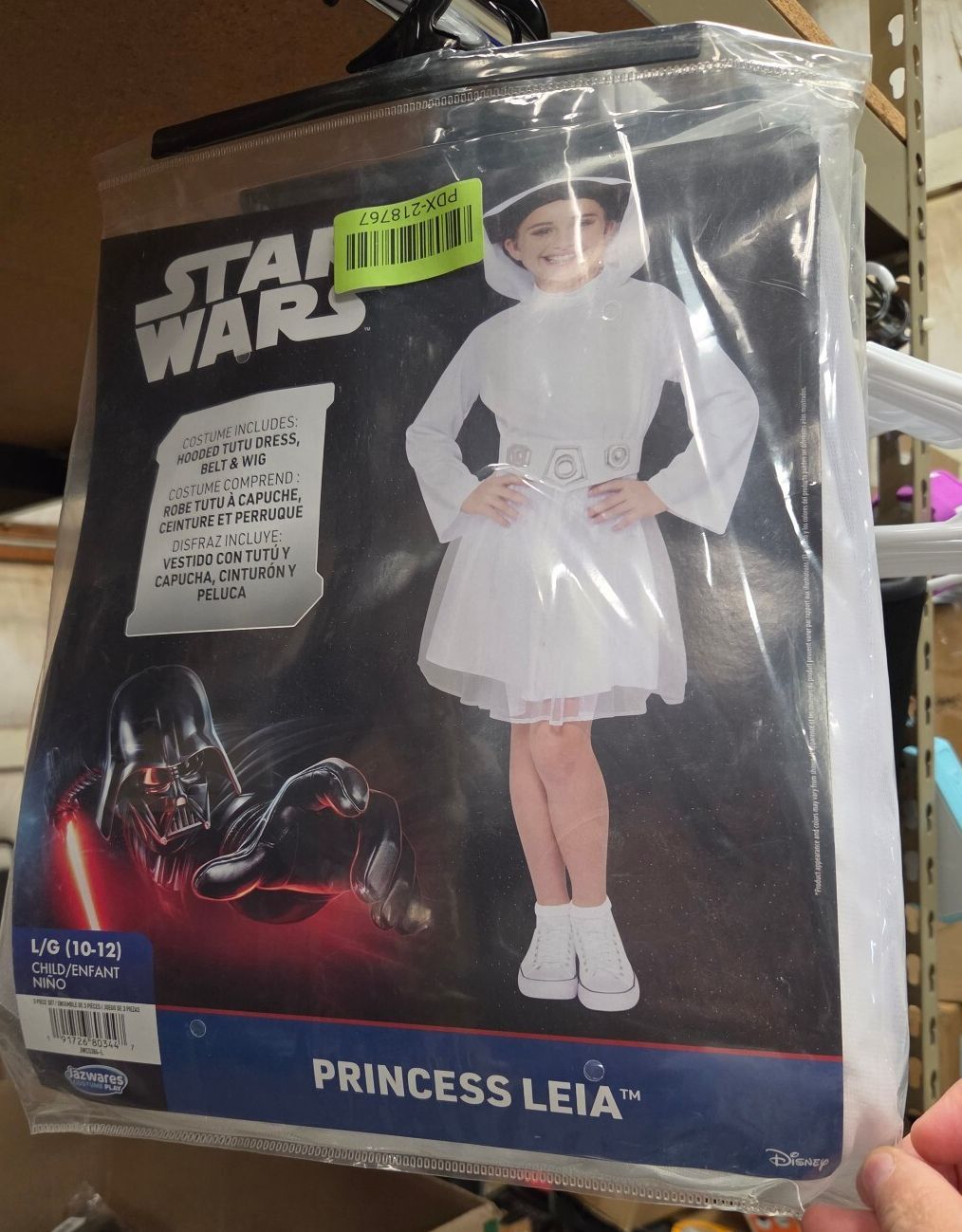 Halloween costumes, variety