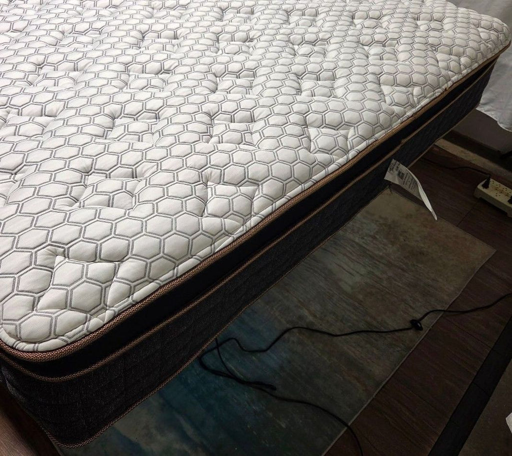 Brooklyn Bedding Titan Plus Elite Cal King mattress, Like New Condition