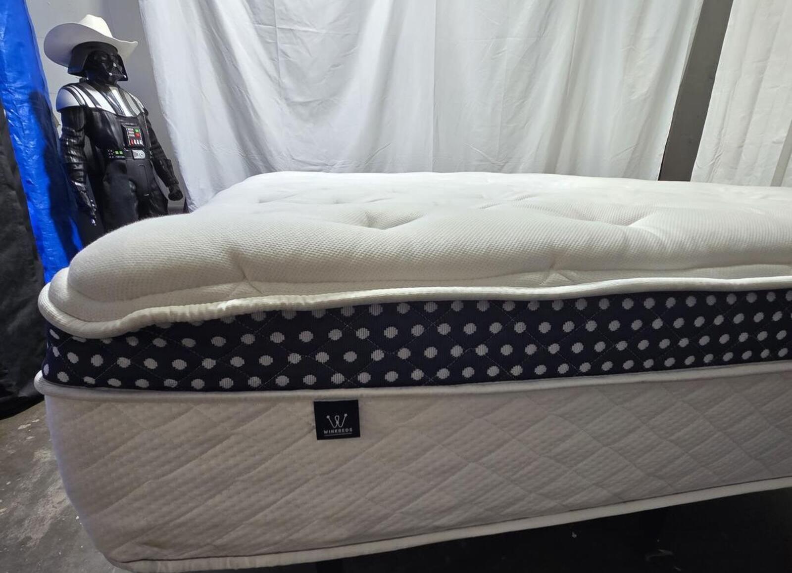 The WinkBed mattress, King, Plush, Like New Condition - PDX Furnish