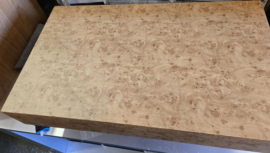 Wooden Coffee Table with Faux Burl Pattern, Sturdy and gorgeous piece, like new condition - PDX Furnish